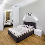 Designer Apartment! The Center! валова 29 Апартаменти *