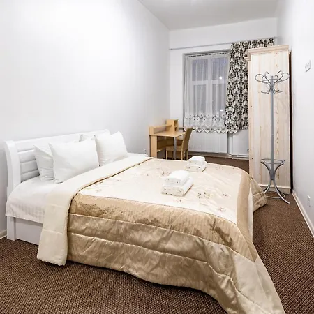 公寓 Designer Apartment! The Center! валова 29