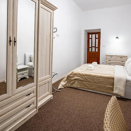 Designer Apartment! The Center! валова 29 利沃夫