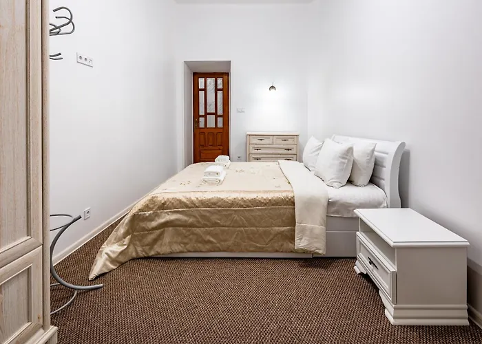 Designer Apartment! The Center! валова 29 *