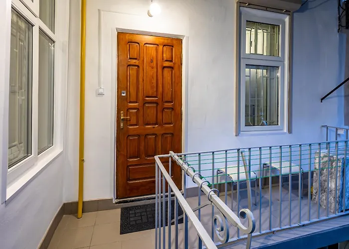 Designer Apartment! The Center! валова 29 *